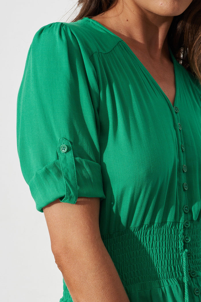 Selena Maxi Dress In Green - detail