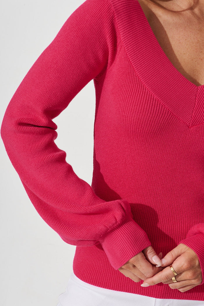 Oshawa Knit In Hot Pink - detail