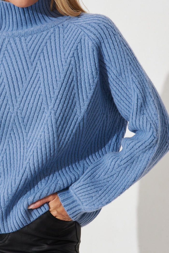 Lincoln Knit In Blue Wool Blend - detail