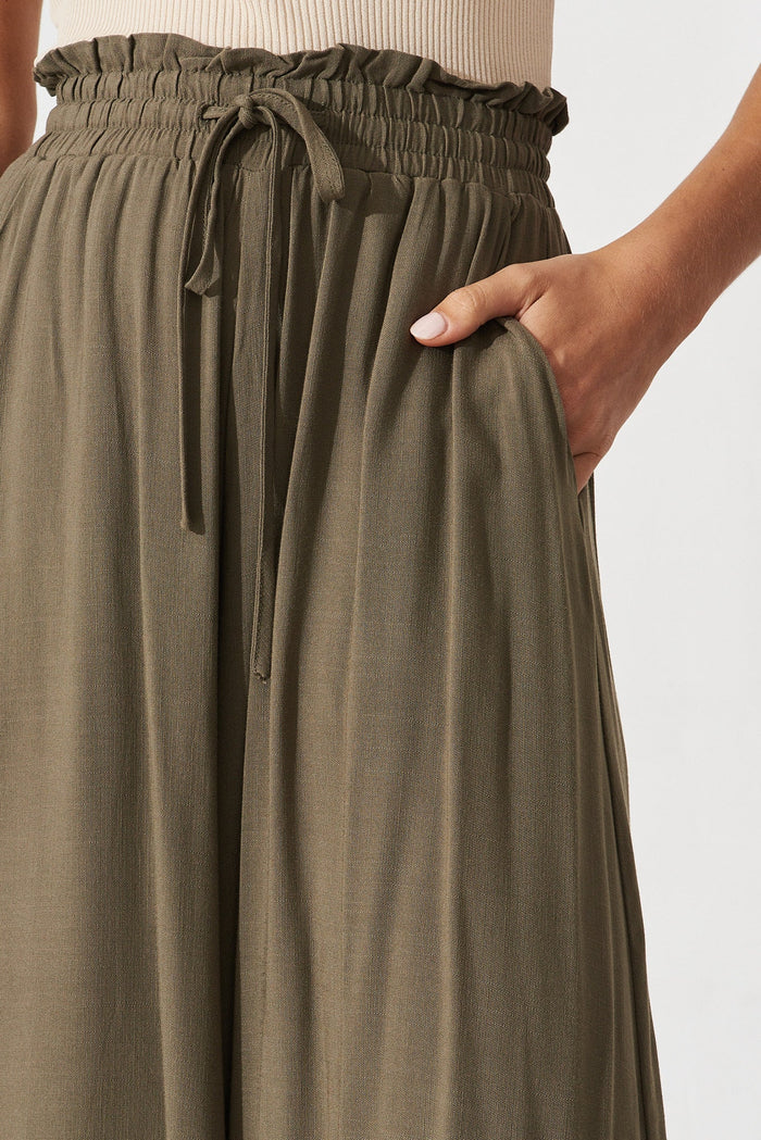 Mariah Pant Petite In Khaki - detail