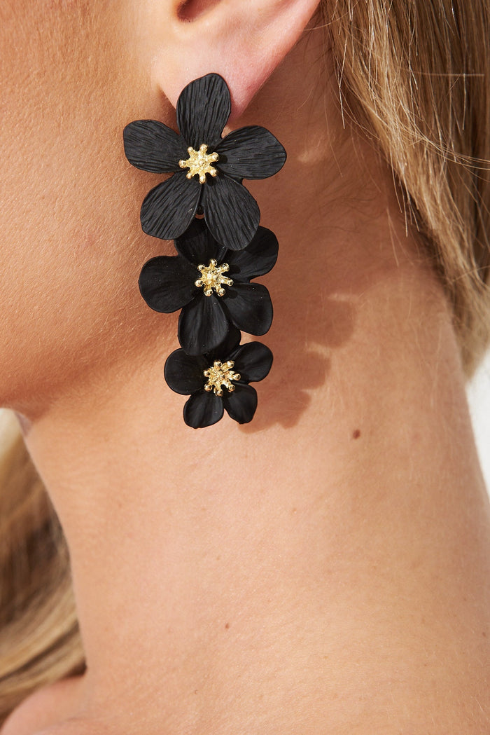 August + Delilah Nantes Drop Earrings In Black - St Frock (Dev)