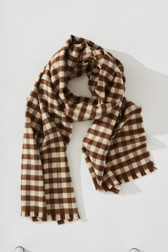 August + Delilah Aubrey Knit Scarf In Chocolate Gingham - St Frock (Dev)