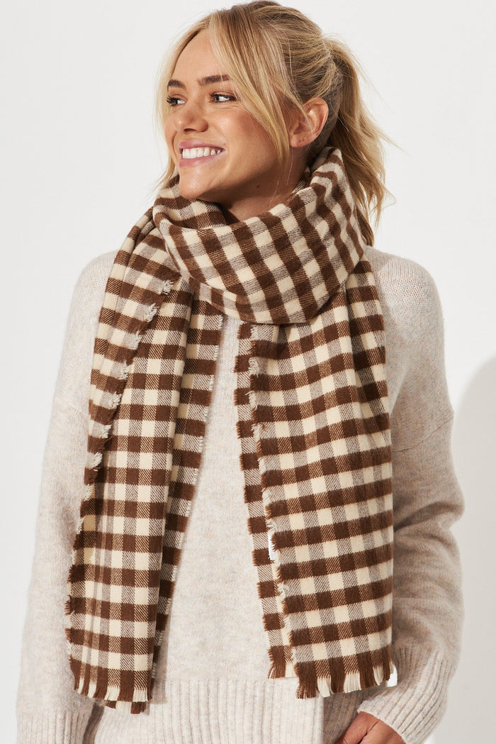 August + Delilah Aubrey Knit Scarf In Chocolate Gingham - St Frock (Dev)
