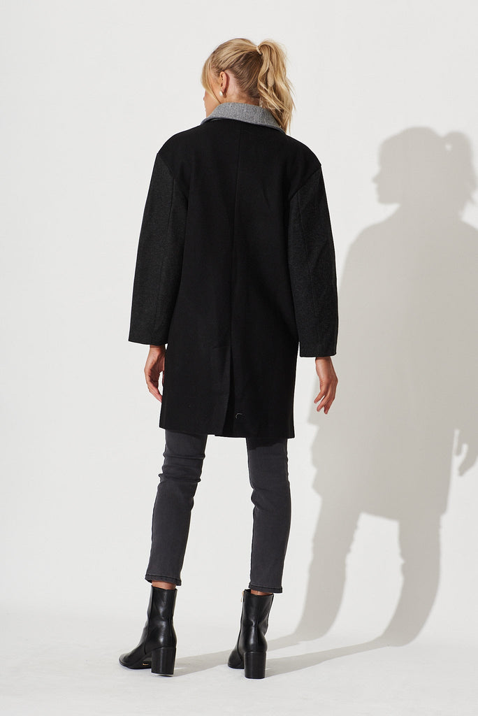 Moana Coat In Grey With Black Colourblock - back