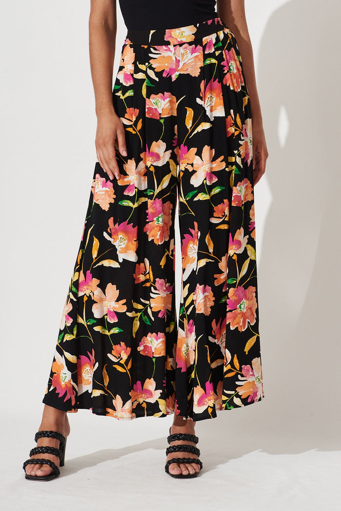 Ellia Pants In Black With Apricot Floral - front