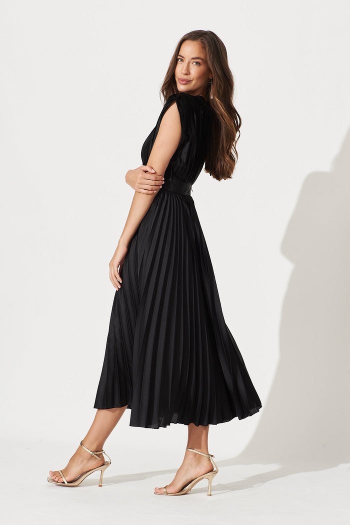 Anetta Midi Dress In Pleated Black Satin - side