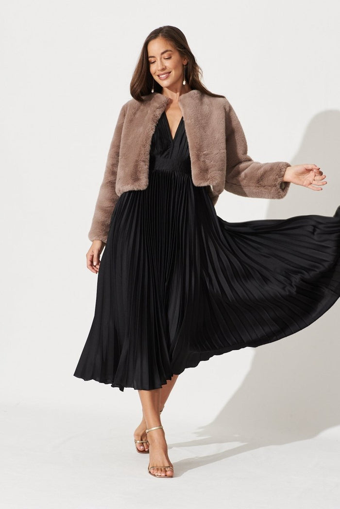 Cher Faux Fur Jacket In Mocha - St Frock (Dev)