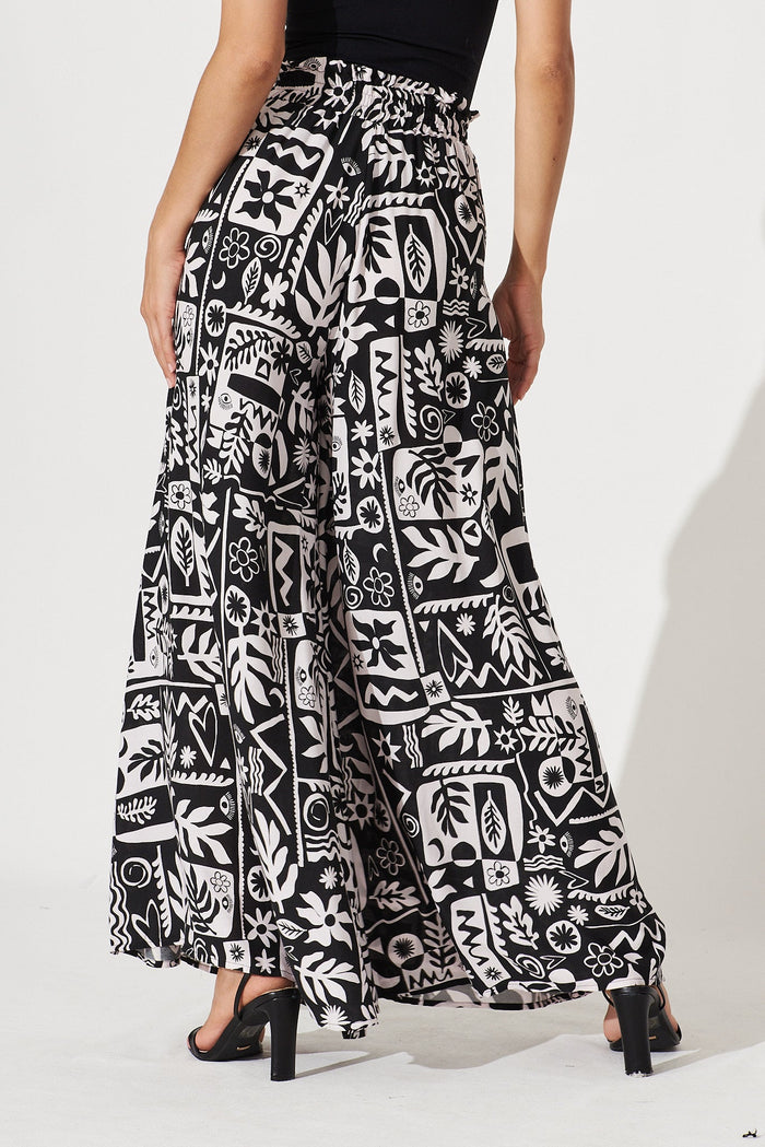 Mariah Pants In Black With White Floral - back