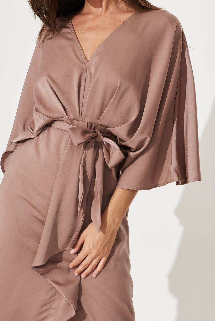 Joyful Dress In Mocha Satin - detail
