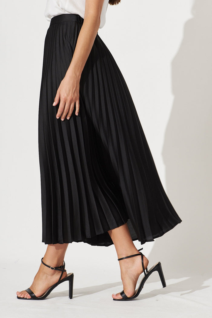 Allison Midi Pleat Skirt In Black Satin - side