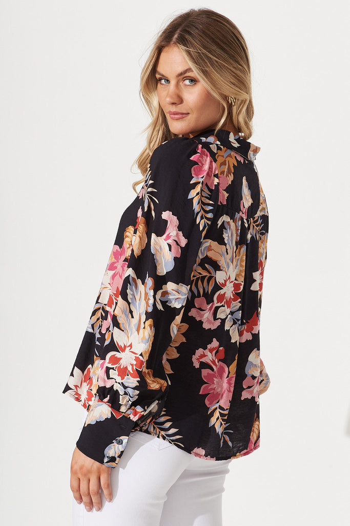 Annelinde Shirt In Black With Multi Floral - side