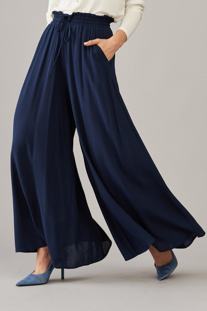 Mariah Pant In Navy - front