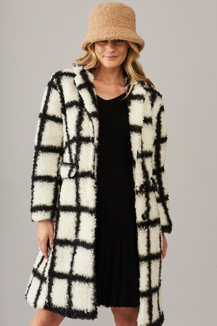 Vincenza Coat In Black And White Check - St Frock (Dev)