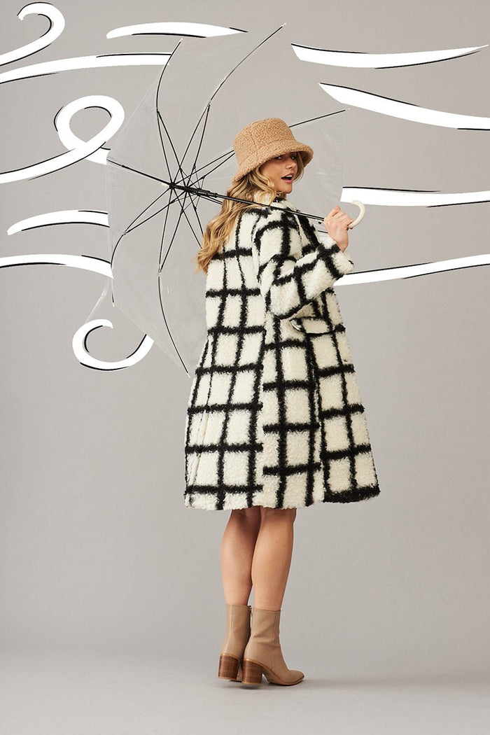 Vincenza Coat In Black And White Check - St Frock (Dev)