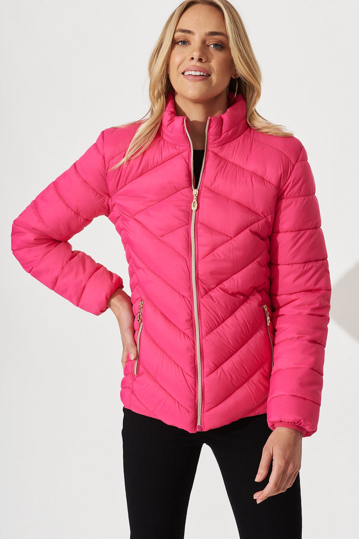 Arvon Puffer Jacket In Fuchsia - front