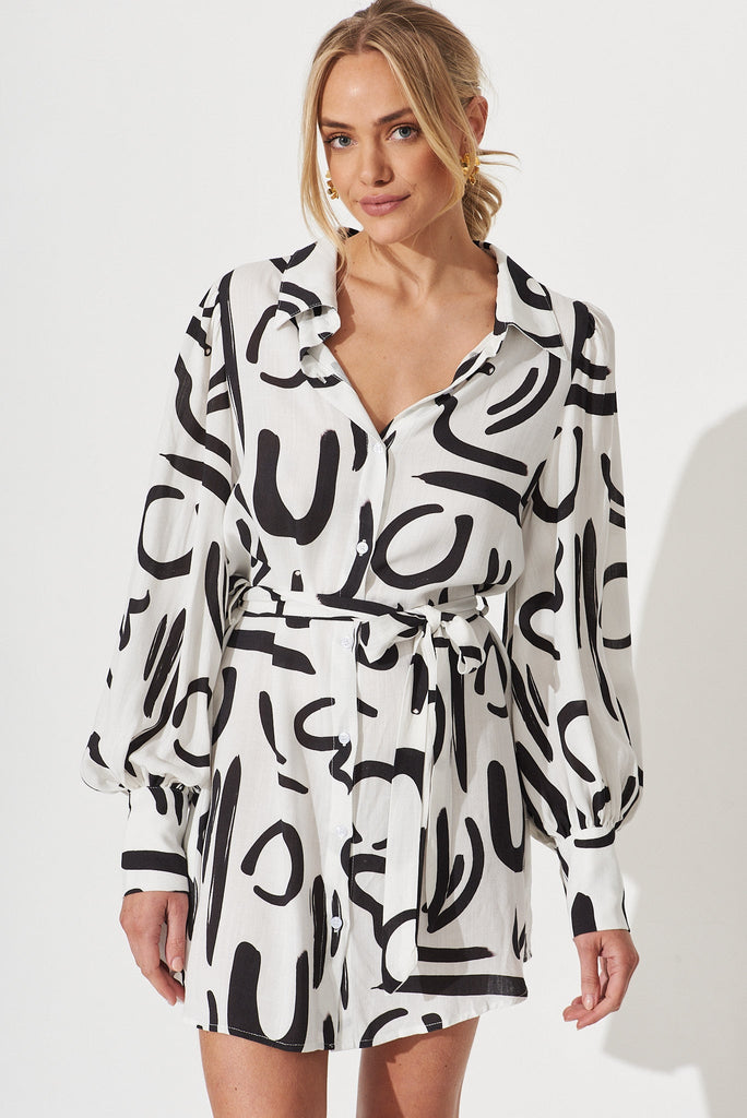 Bonaire Shirt Dress In White With Black Print Linen Blend - front