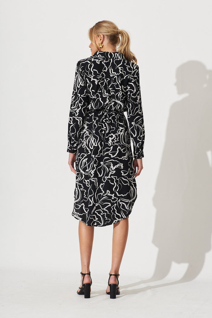 Samana Midi Dress In Black With White Swirl Print - back