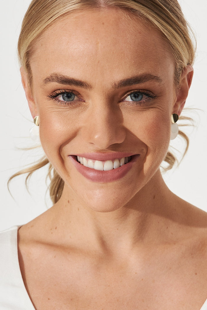 August + Delilah Toulon Earrings In White With Gold - front