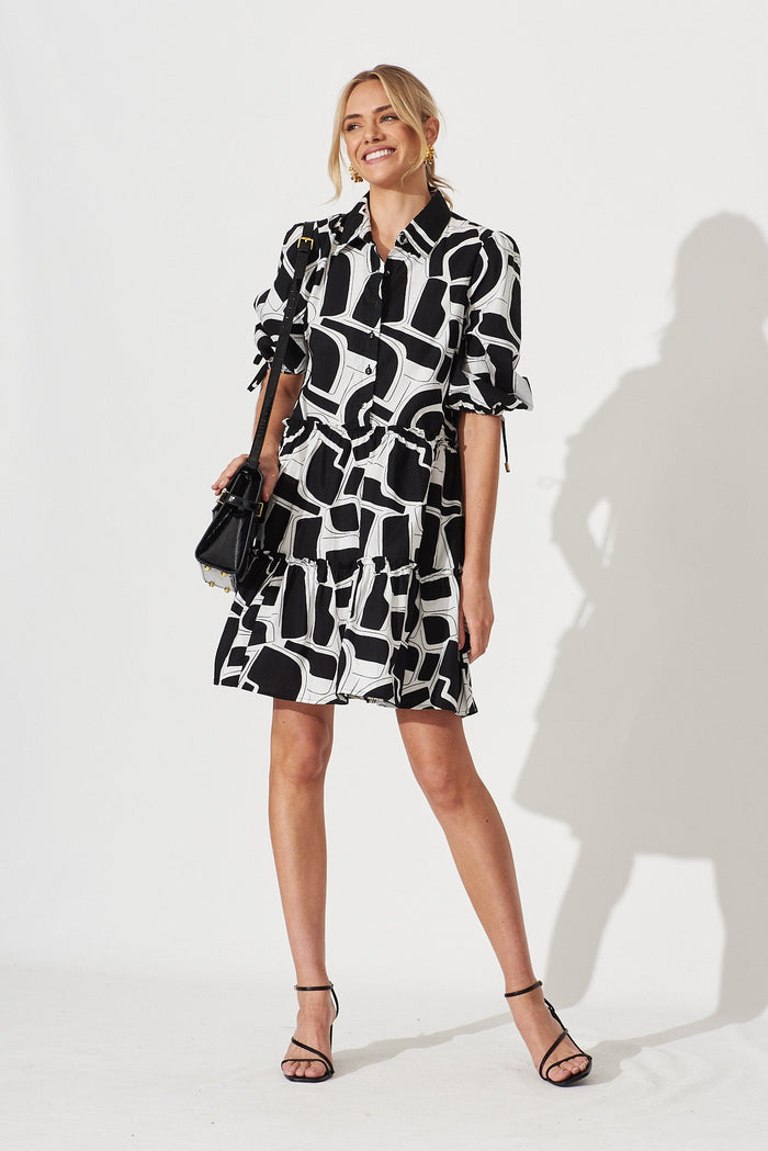 Daydream Smock Dress In Black With White Print Cotton - full length