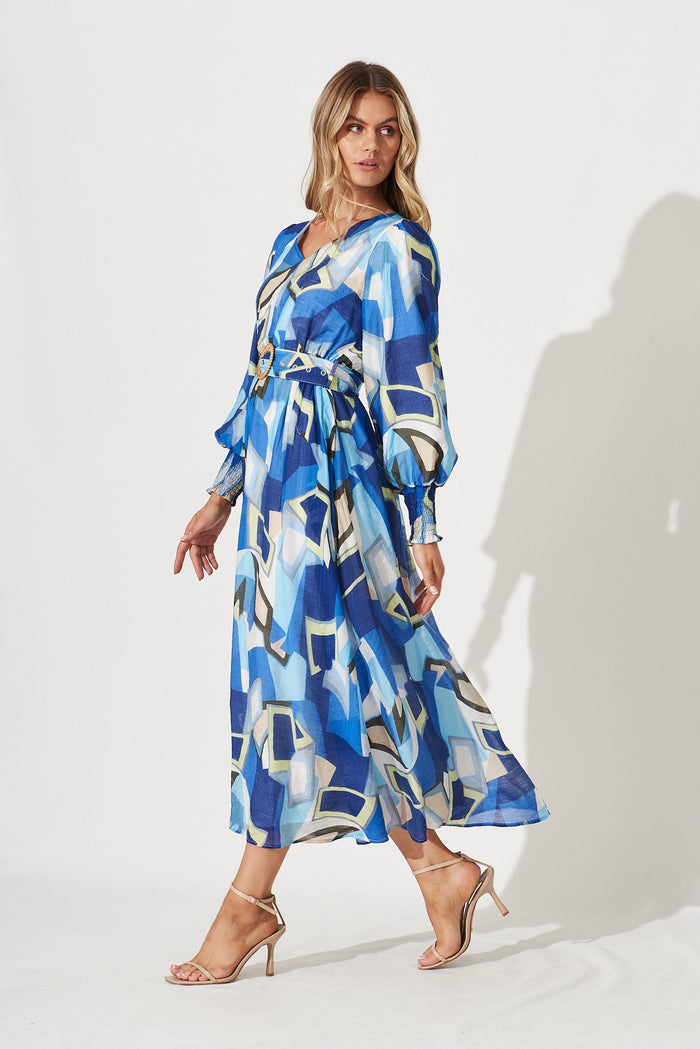 Lyford Maxi Dress In Blue Geometric Print - side