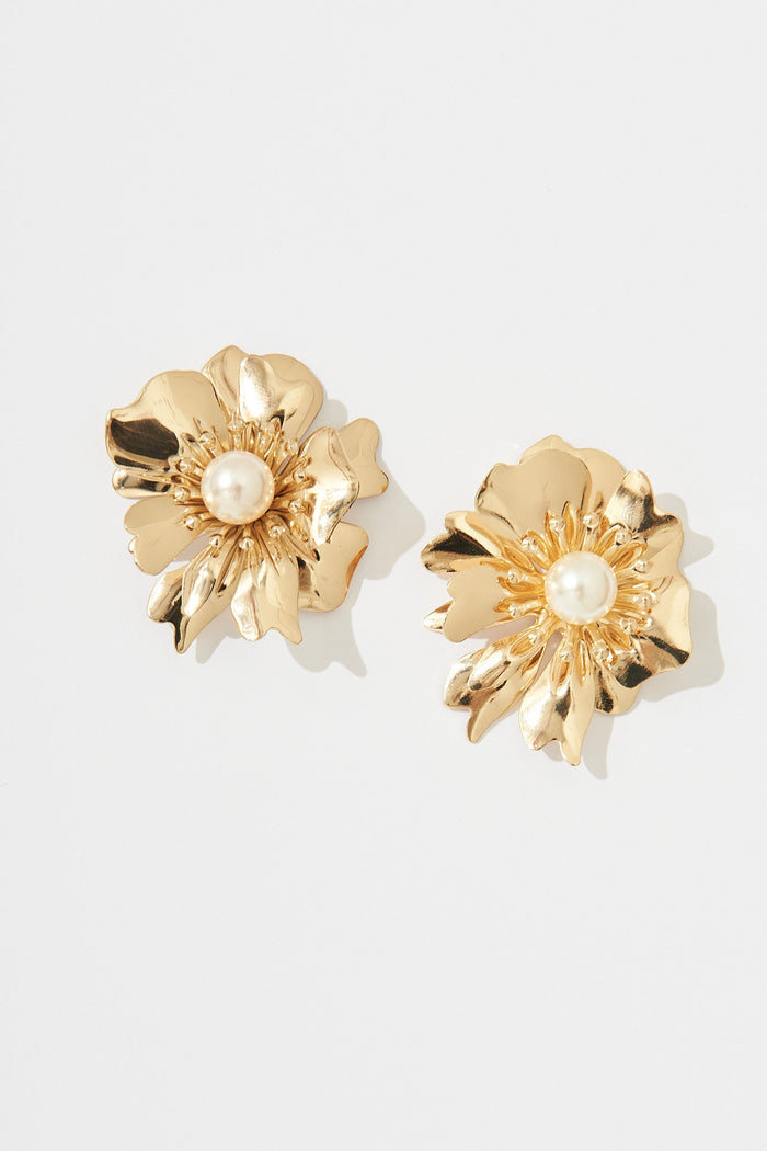August + Delilah Magnolia Earrings In Gold - flatlay