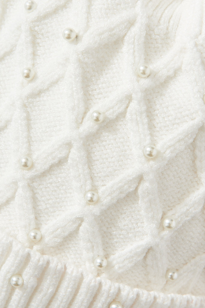 August + Delilah Delvaney Knit Beanie In White With Pearls - fabric