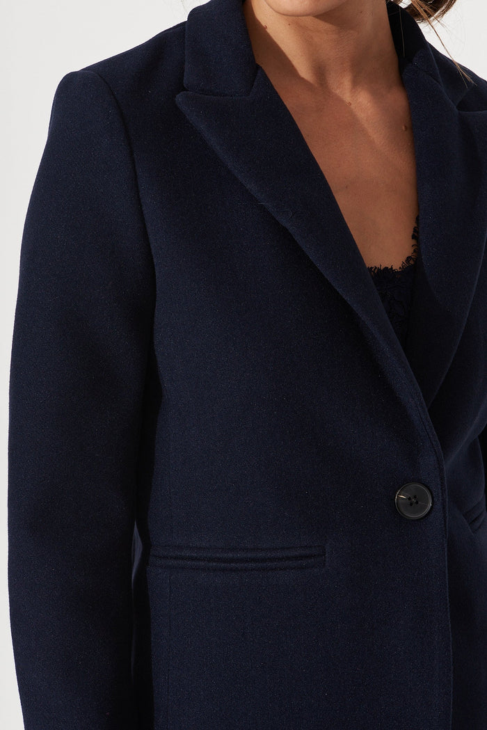 Prato Coat In Navy - detail