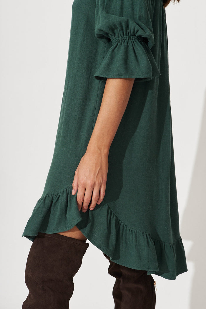 Loveline Dress In Emerald Linen Blend - detail