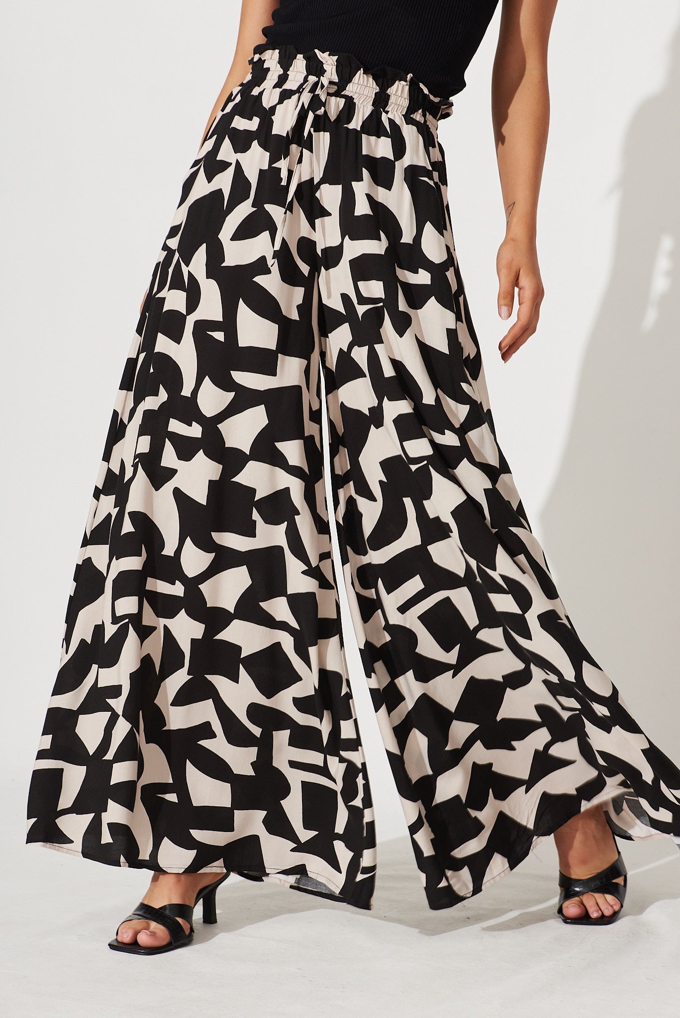 Mariah Pant In Black And Sand Geometric Print - front