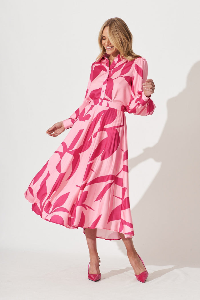 Allied Midi Pleat Skirt In Pink With Fuchsia Print - full length