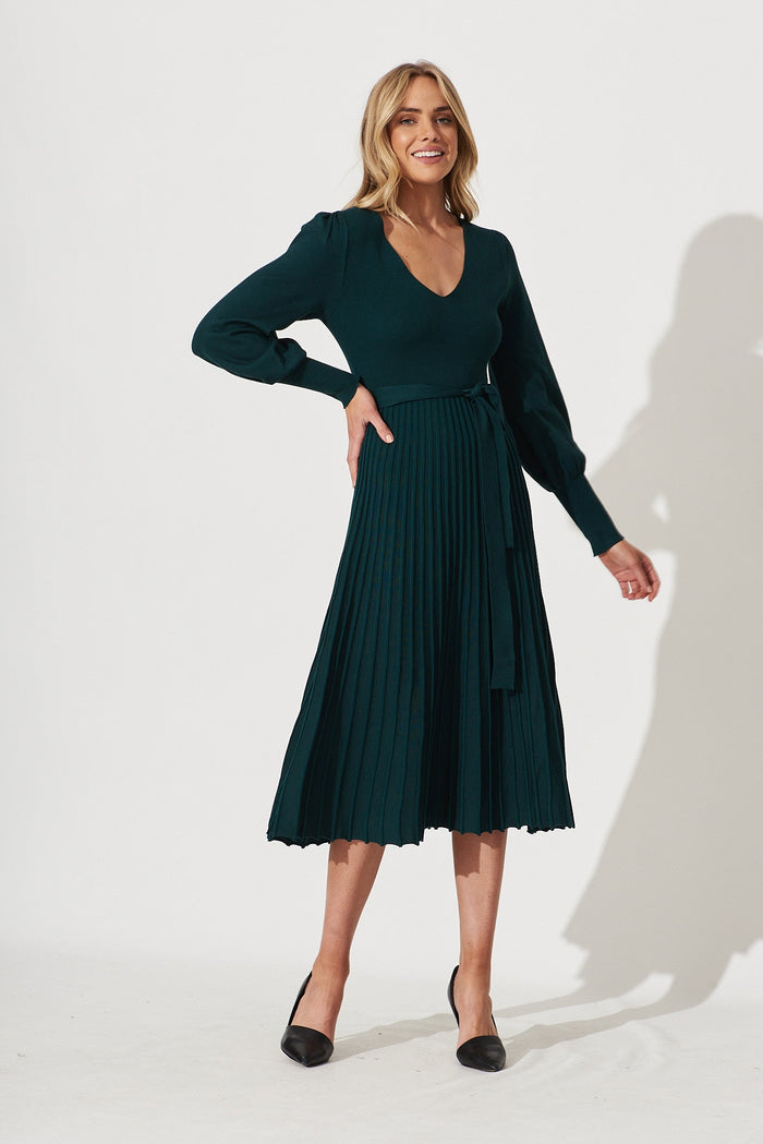 Albi Midi Knit Dress In Emerald Cotton Blend - full length