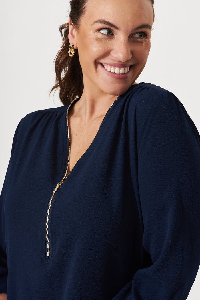Viviani Zip Top In Navy - detail