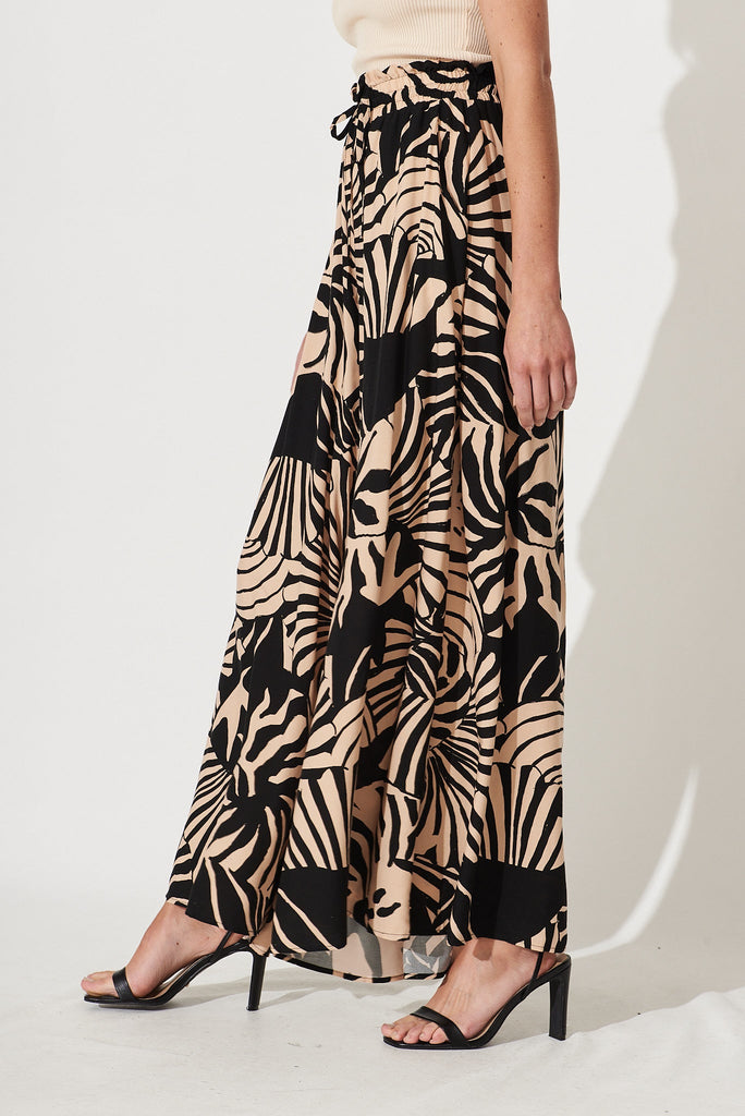 Mariah Pant In Brown With Black Print - side