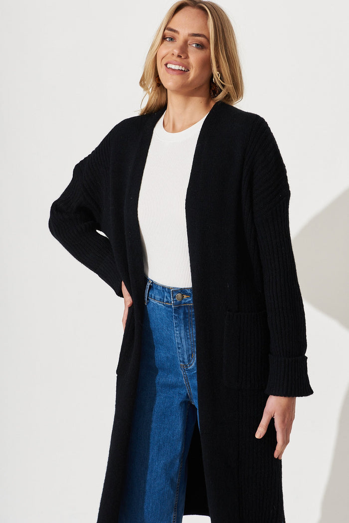 Mosman Knit Cardigan In Black Wool Blend - front