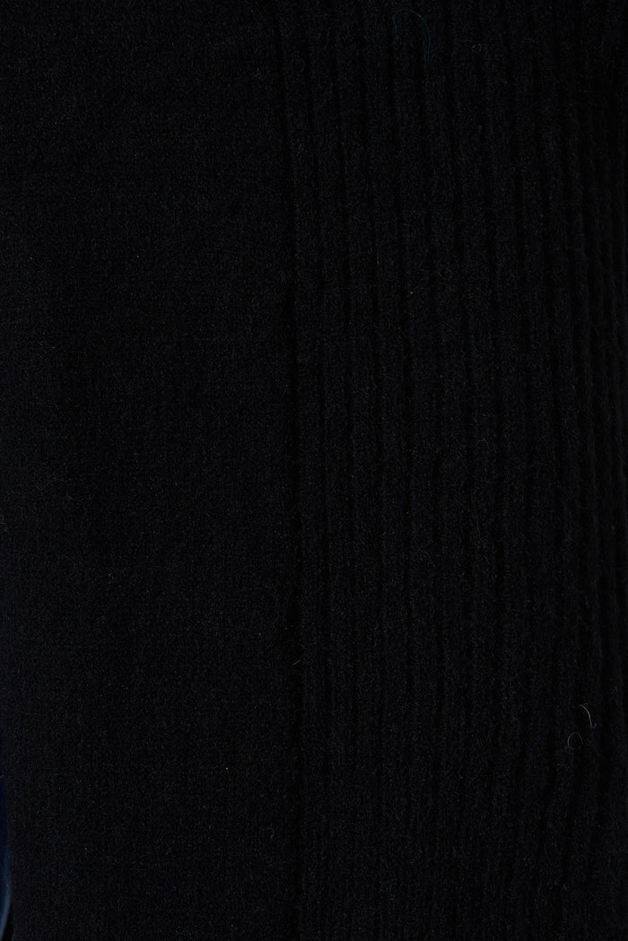 Mosman Knit Cardigan In Black Wool Blend - fabric