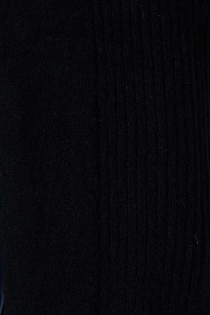 Mosman Knit Cardigan In Black Wool Blend - fabric