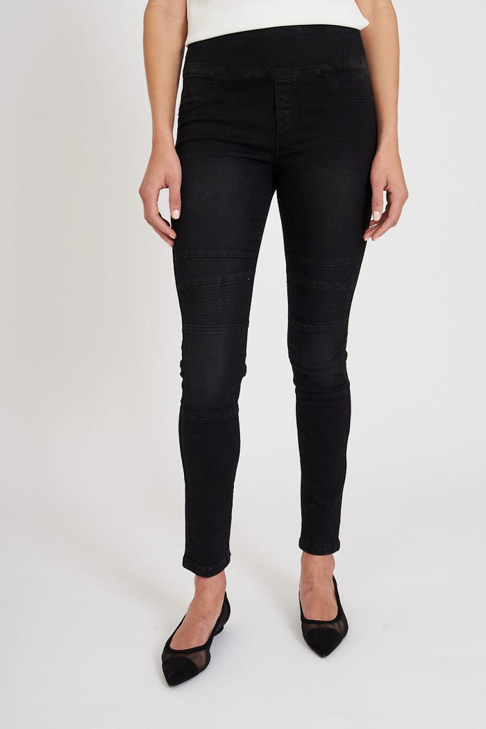 Little Lies Jegging In Black Denim